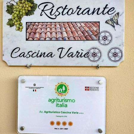 Agriturismo Cascina Varie Castagnito Bagian luar foto